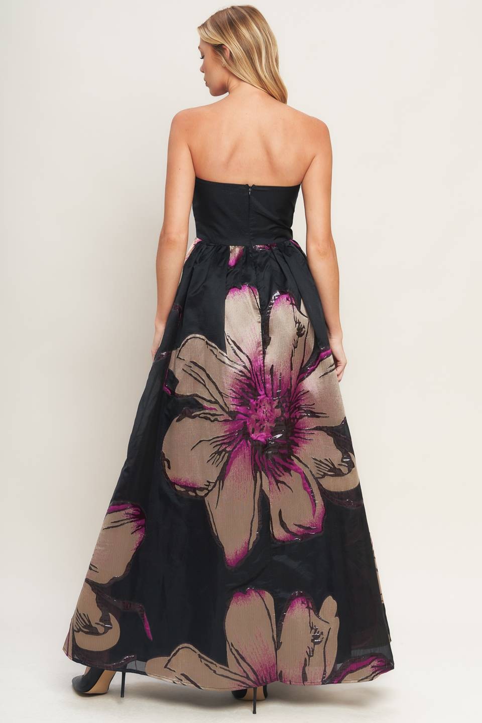 Midnight Bloom Maxi Dress (Pre-Orden Septiembre 20 Approx.)