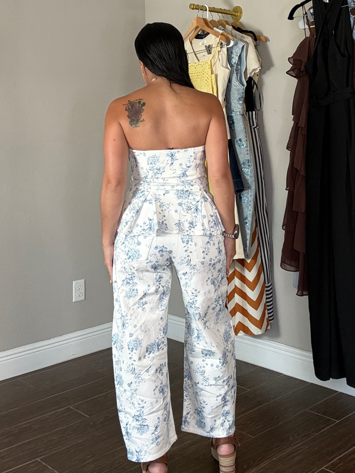 Brisa Floral Barrel Set