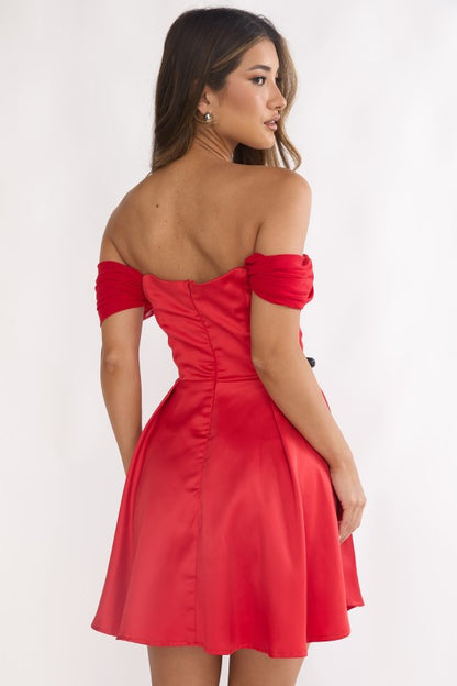 Besos de Fuego Dress (Pre-Order approx. dec. 19)