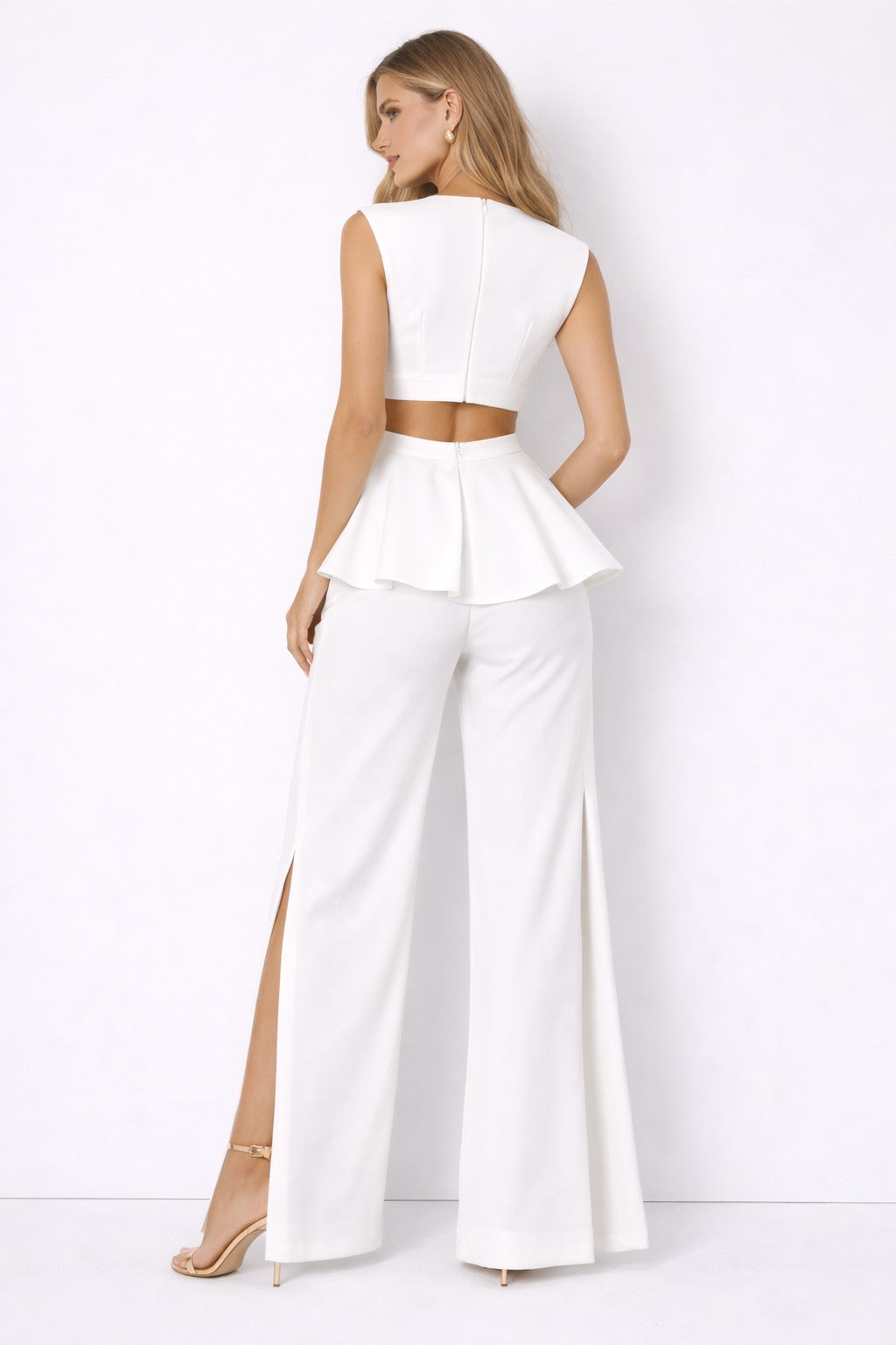 White Riviera Jumpsuit (Pre-orden Agosto 14 Approx.)