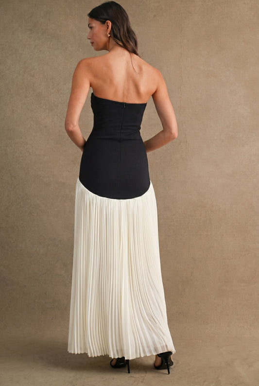 Noches de Mónaco Dress (Pre-Orden Julio 30 Approx.)
