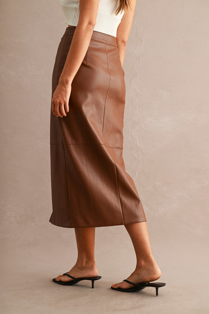 Toscana Leather Midi Skirt (Pre-Orden Septiembre 7 Approx.)