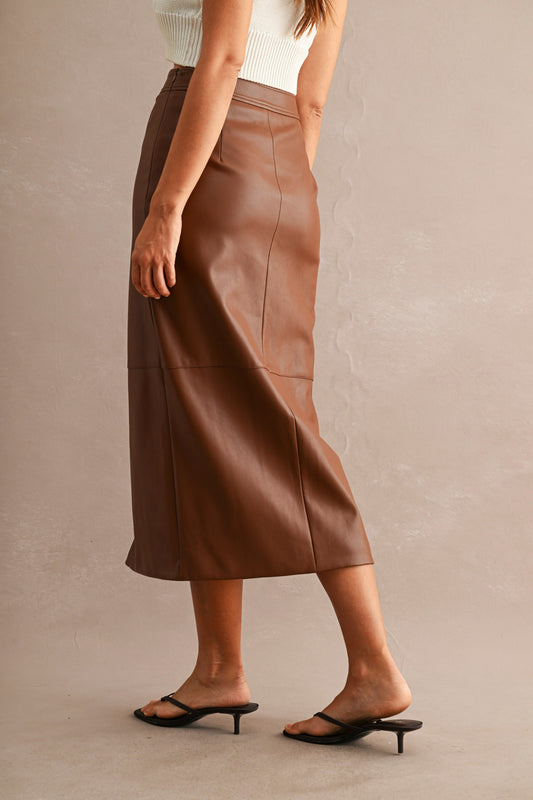 Toscana Leather Midi Skirt (Pre-Orden Septiembre 7 Approx.)