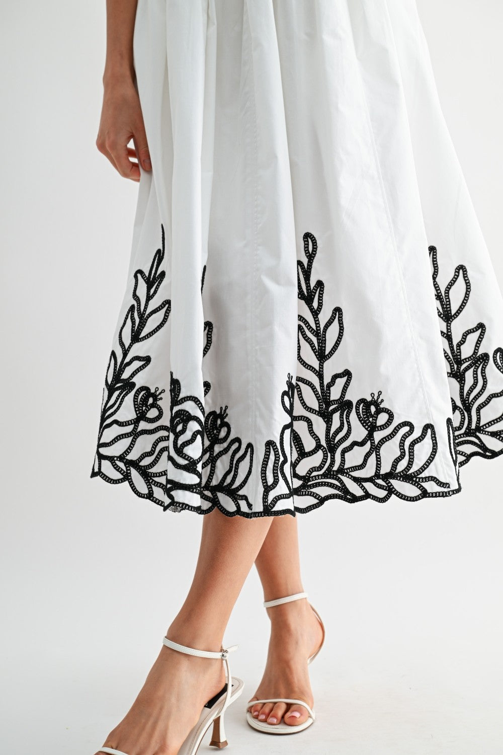 Jardin de Luna Midi Dress