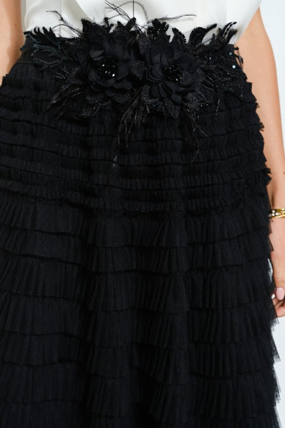 Jardin de Marfil Skirt (Restock Black)- to be shipped Enero 16 approx.)