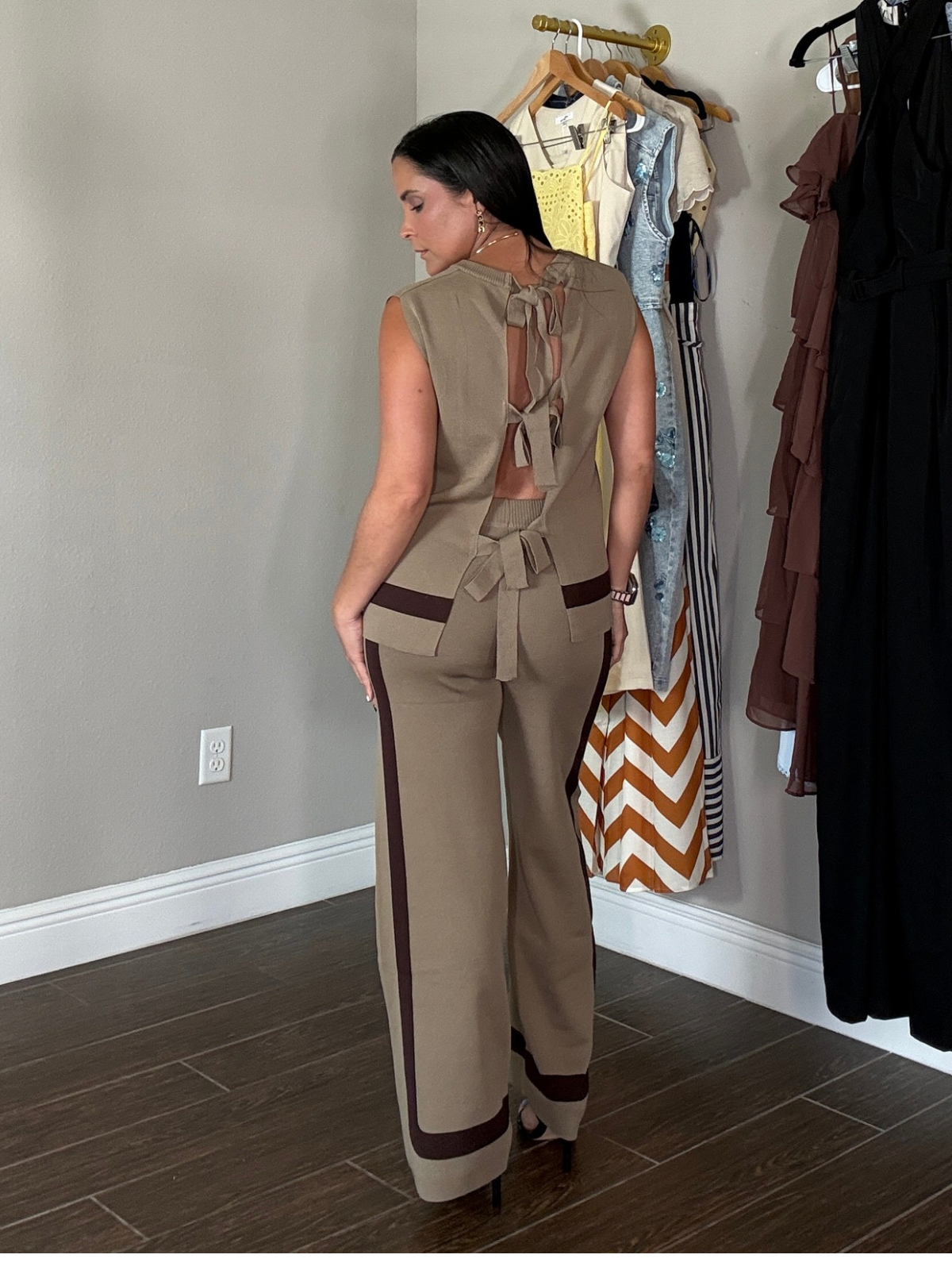 Mocha Line Knit Set
