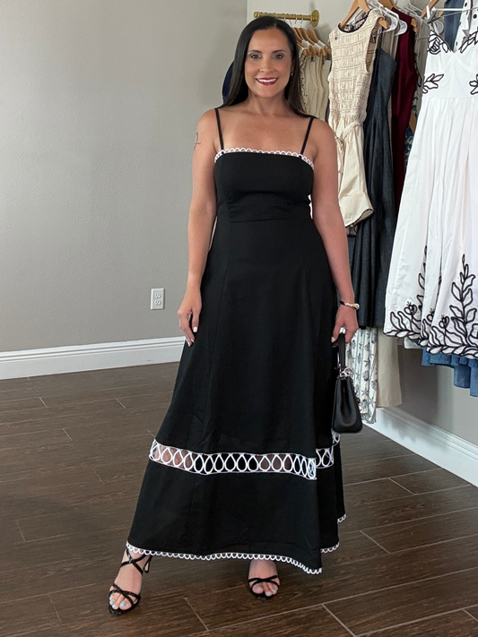 Noche Clásica Midi Dress