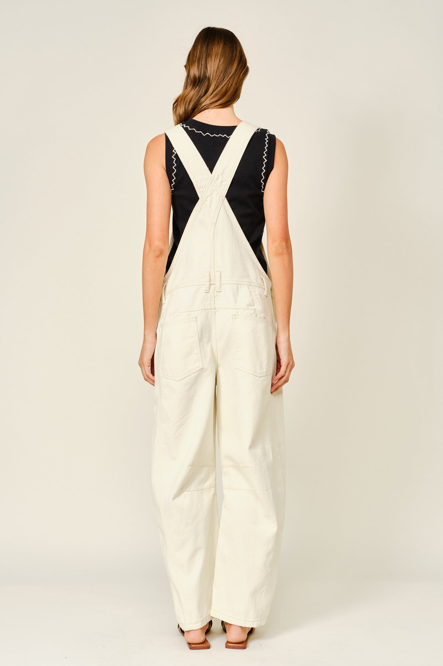 Ivory Bloom Overall (Pre-Orden llega a la tienda en Agosto 7 Approx.)
