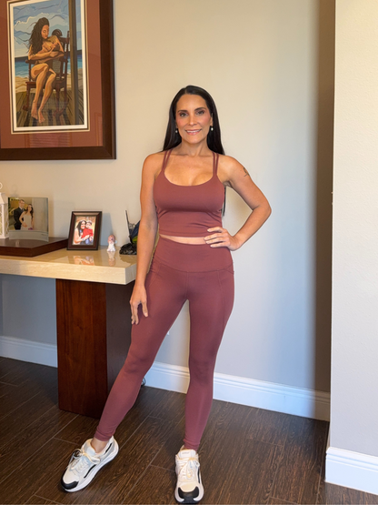 Canela  Caribeña  Activewear Set